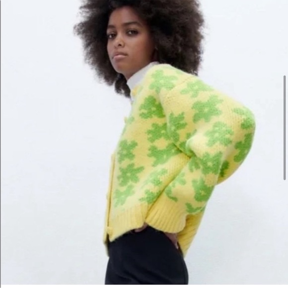 NWT ZARA floral jacquard knit cardigan size L - Picture 4 of 9